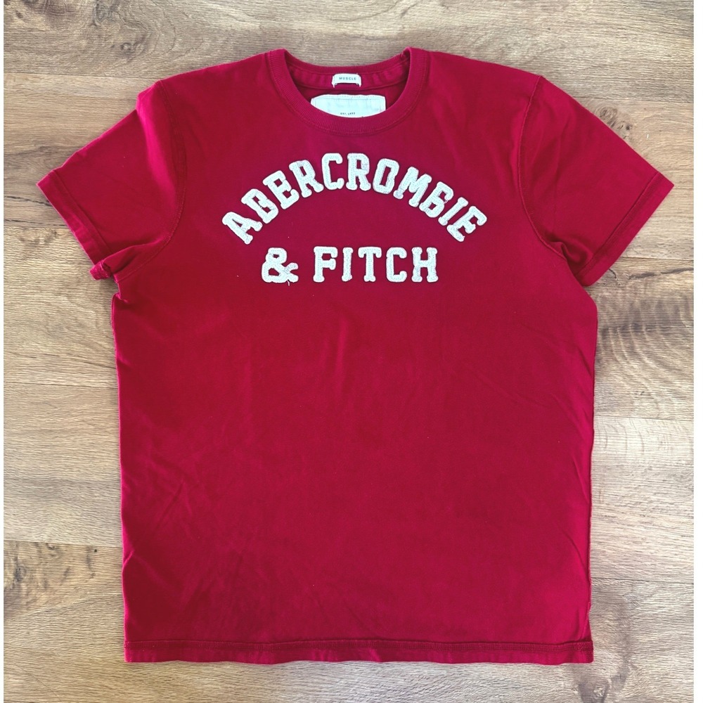 Vintage Y2K Abercrombie & Fitch Mens XL Red Muscle Fit Chenille Logo T Shirt